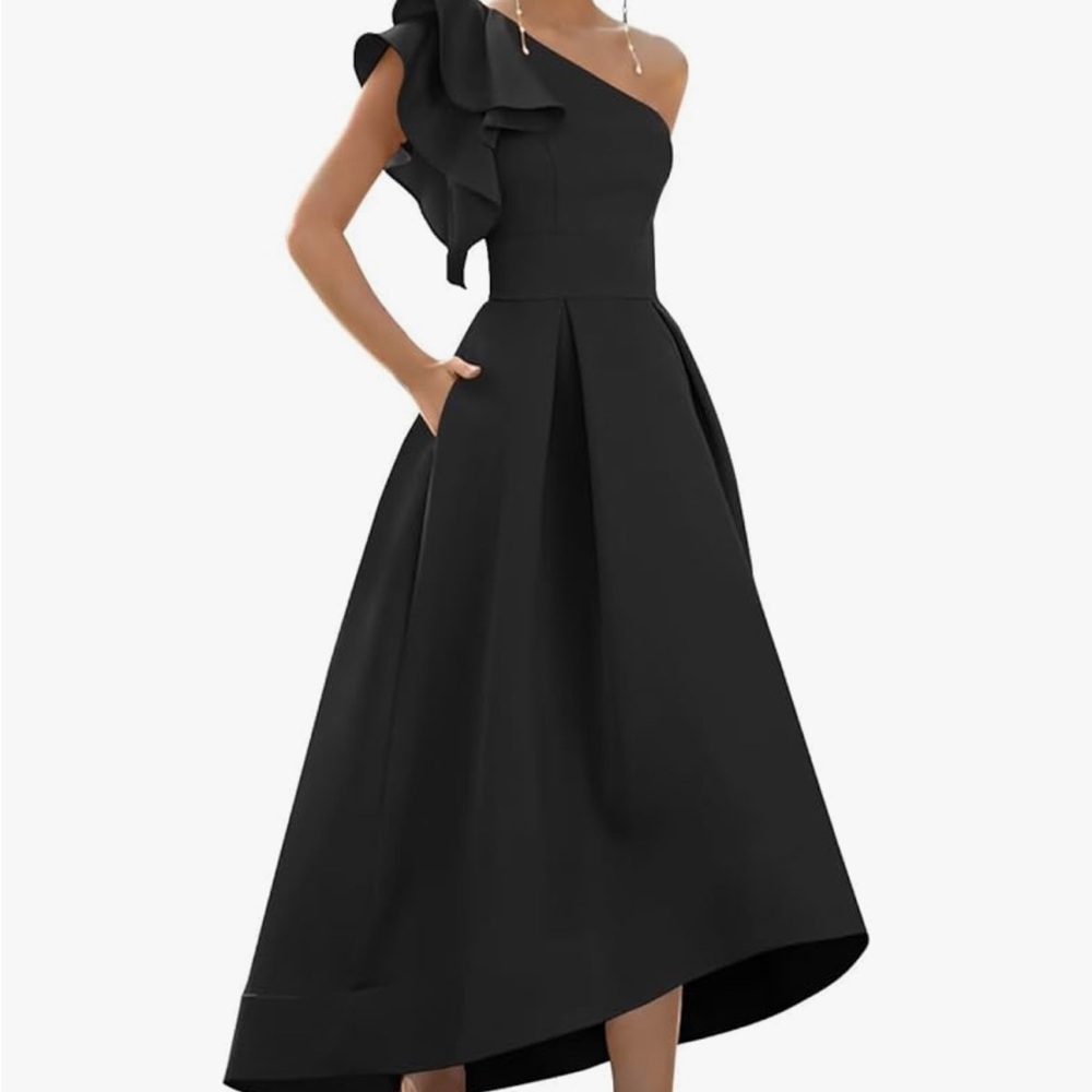 Elegant Black One-Shoulder Dress